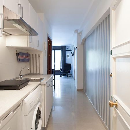 Apartamentos Diaber Larana Seville Luaran gambar