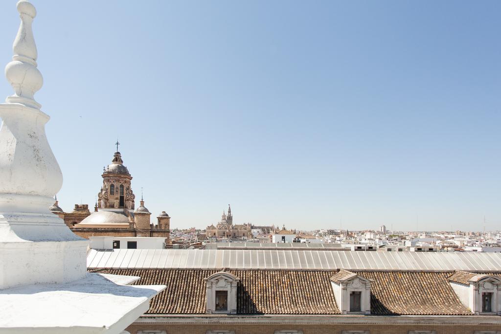 Apartamentos Diaber Larana Seville Bilik gambar